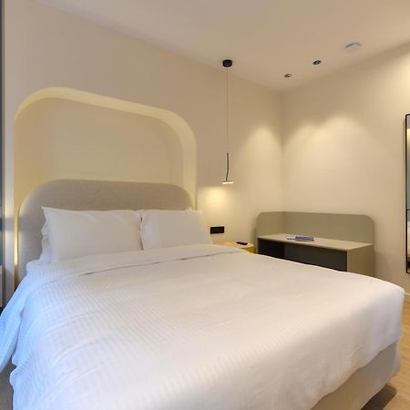 Zalo Urban Living Spaces Ioannina Quarto foto